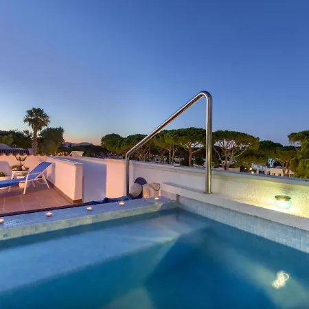 Club-4 By Interhome * Pals